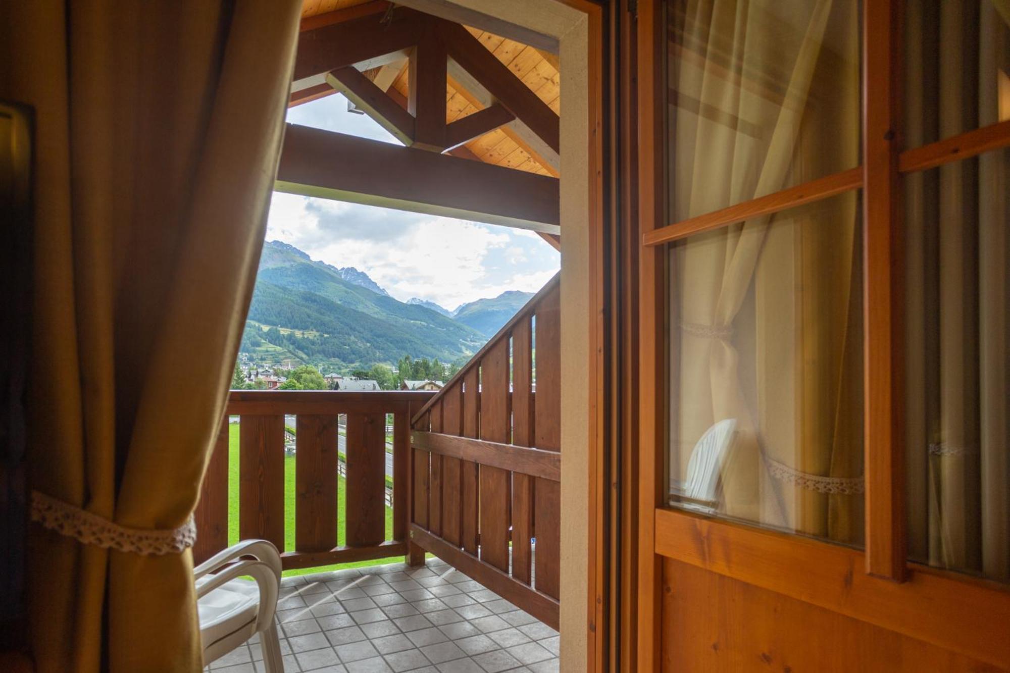 Appartamenti Serena Bormio Exterior foto